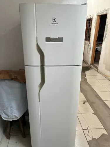 Geladeira eletrolux