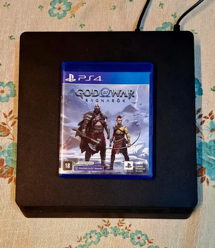 PLAYSTATION 4 SLIM 500GB
