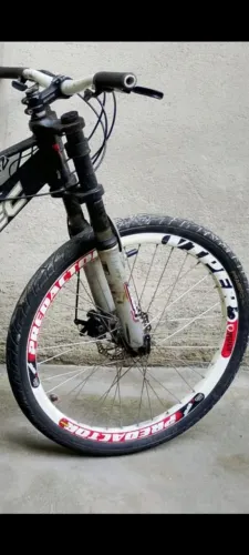Bicicleta aro 26