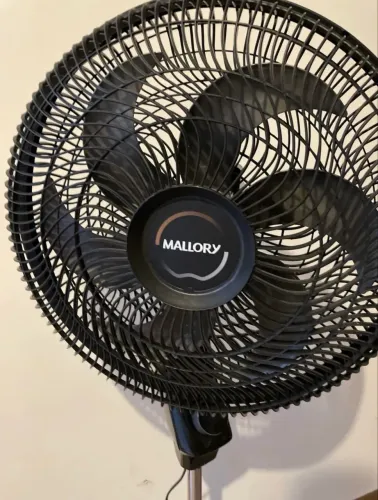 Ventilador de Coluna Mallory 110 volts / Novo