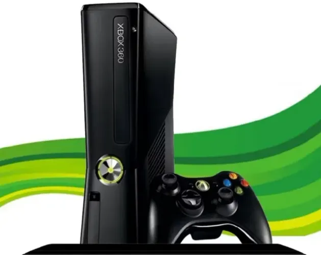Microsoft Xbox 360 Super Slim Preto Usado Com Nota Fiscal e Garantia.