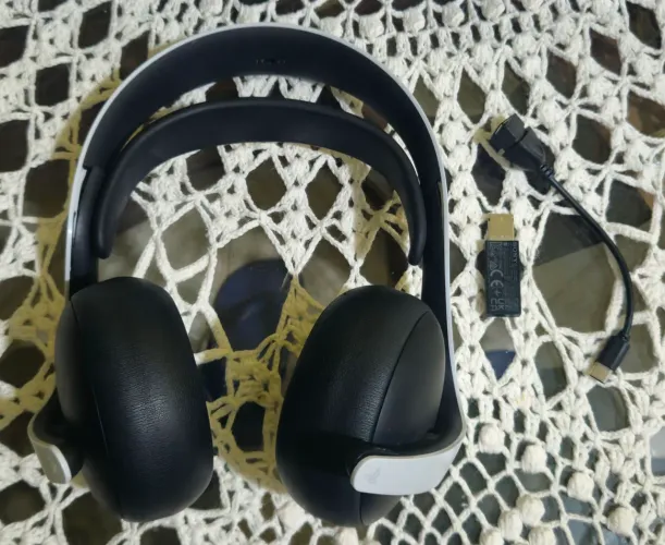Fone Pulse 3D Elite s/ caixa, esta completo R$ 699,90