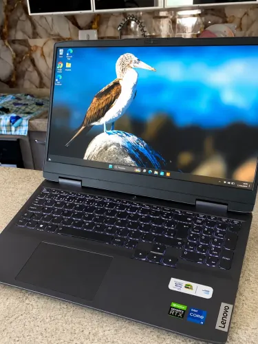 Notebook Lenovo LOQ 15IRH8 - Pouquíssimo usado | 16GB RAM | RTX 2050 | SSD 512GB