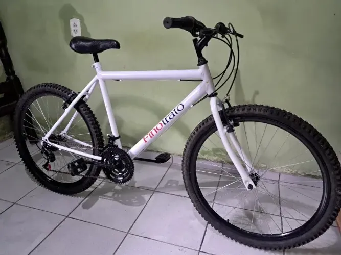 bike branca aro 26 com 12 marchas