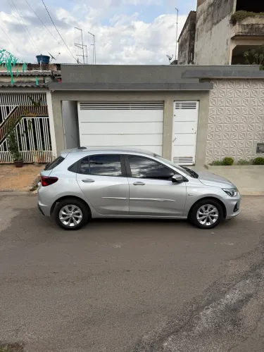 Chevrolet Onix Hatch LTZ 1.0 12V TB Flex Mec. 4P 2020