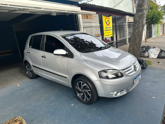 Volkswagen Fox Plus 1.6mi/ 1.6mi Total Flex 8V 4P 2006