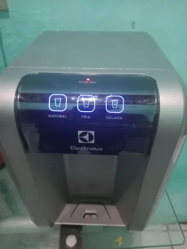 FILTRO GELAGUA ELETROLUX 3 MESES DE USO SO 300$ *09