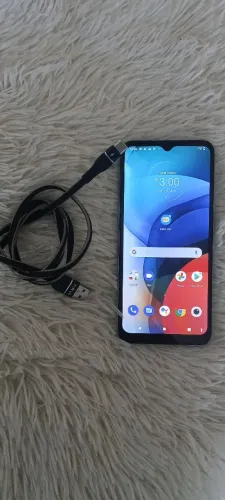 Celular moto E7 em perfeito estado
