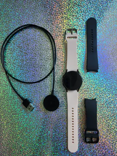 Galaxy Watch4 40 mm SM-R860 preto + NF + carregador original