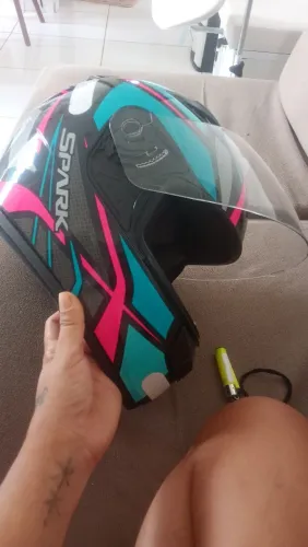Capacete Feminino para Motociclista 