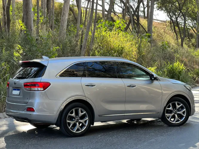 Kia Motors Sorento 3.3 V6 24V 270cv 4X2 Aut. 2018