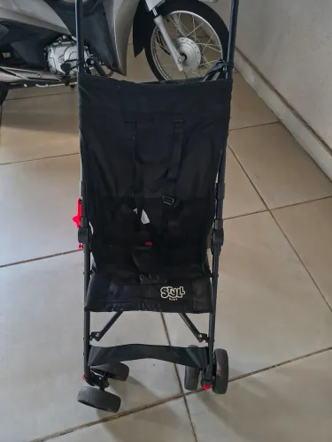Carrinho de passeio (Guarda chuva )