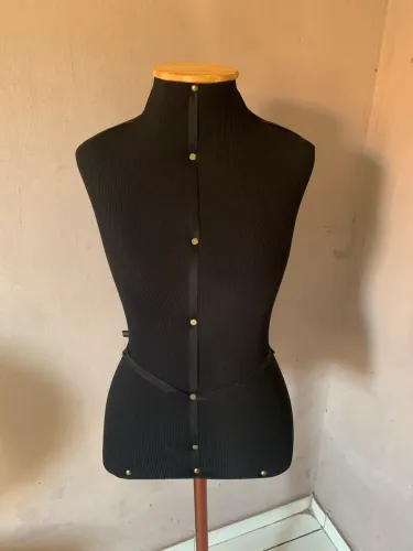 MANEQUIM FEMININO