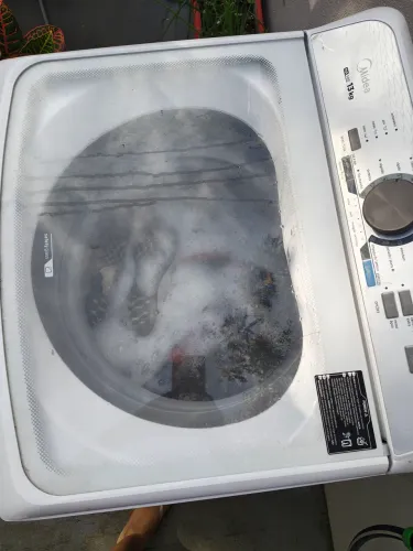 Vendo uma máquina de lavar mideia 