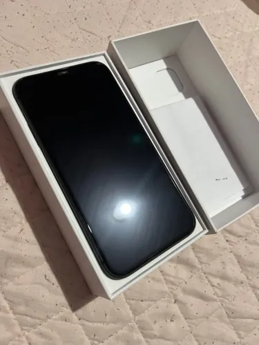 iPhone 11 128 gb com nota e caixa