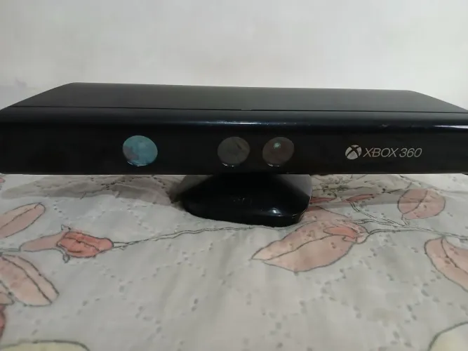 Vendo esse Kinect+2 jogos XBOX original