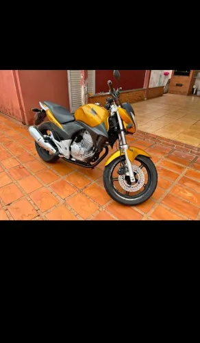 Vendo ou troco por carro