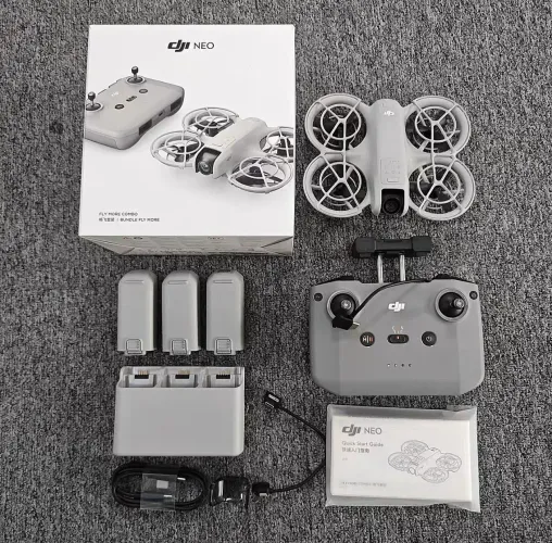 DRONE DJI NEO FLY MORE COMBO EXTREMAMENTE NOVO