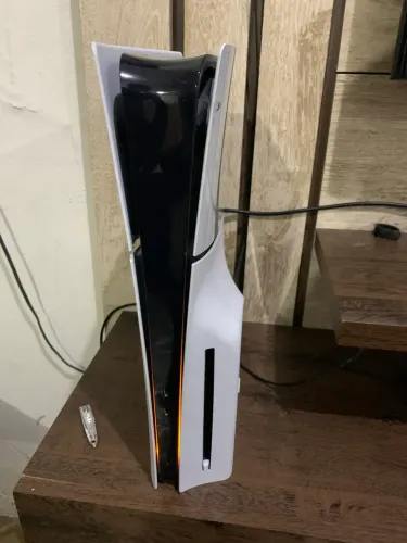 PlayStation 5 com 3 meses de uso com nota fiscal
