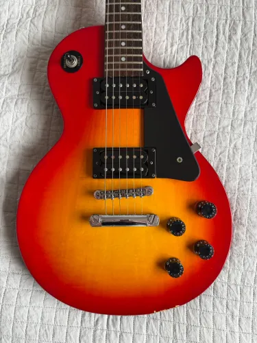 Guitarra Epiphone Les Paul Studio