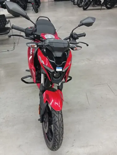 ? BAJAJ PULSAR N150 - NOVA