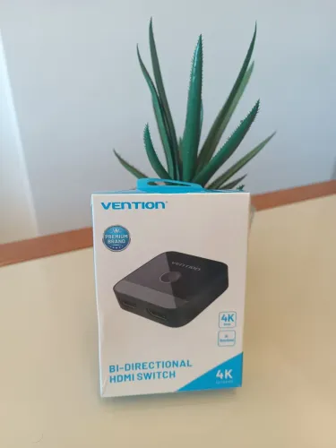 HDMI SWITCH - 4K 60Hz<br><br>NOVO, LACRADO!