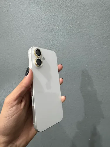iPhone 16 128GB