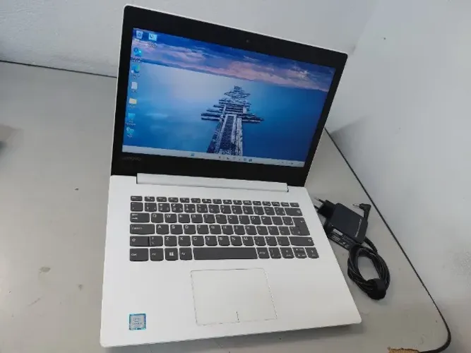 Notebook Lenovo i3 6200u Ssd 240 Ram 8Gb Ddr4 Funciona Tudo 100%