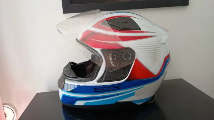 Capacete