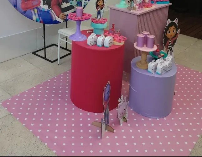 Tapete rosa para festa