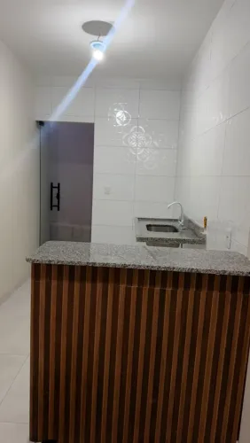 Alugo casa no ponto central