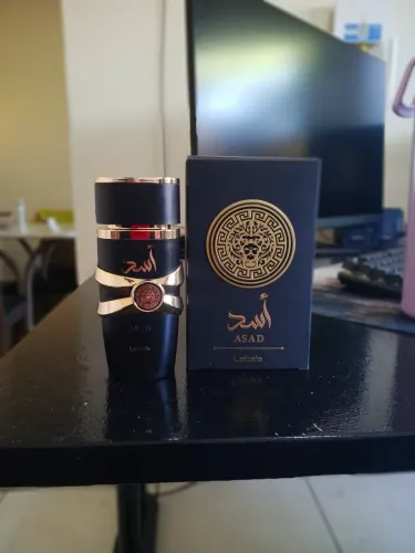 Embalagens de Perfumes Árabes.