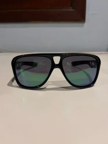 Óculos de sol Oakley