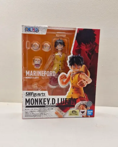 Monkey D. Luffy MarineFord One Piece SHFiguarts Lacrado