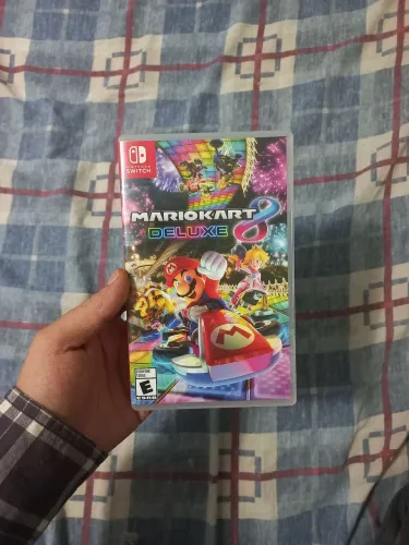 Mario Kart 8 Deluxe Mídia física
