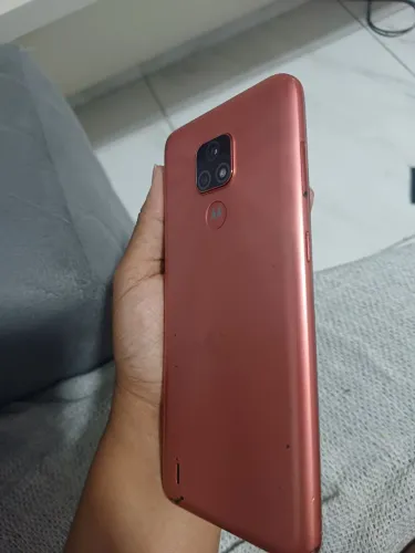 Celular moto e7 para arrumar tela