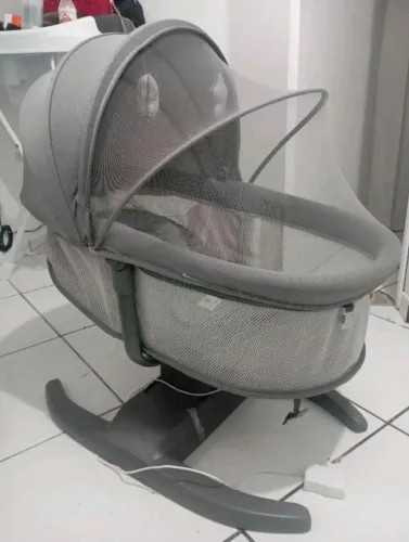 Cadeira bebê automática Moisés- Mastela