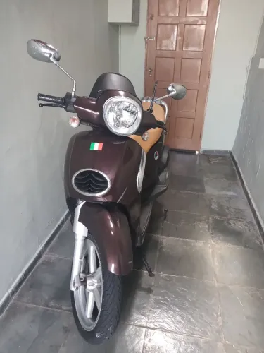 Scooter Bee Royale 200 cc Aprilia Scarabeo Revisada pneus Michelin novos