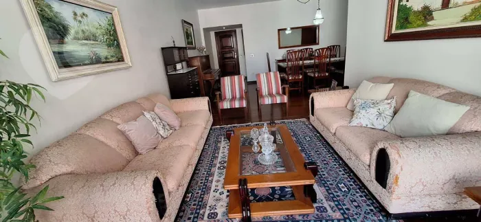 Excelente apartamento de 4 quartos sendo 1 suíte no miolo de Icaraí!