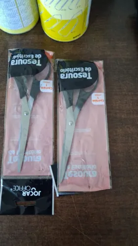 Tesoura