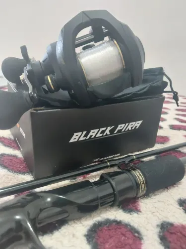 Kit Pesca Black Tamba Pro, Vara 2.40 30 60 libras Tamba Pro com Carretilha BG Black Pira 0