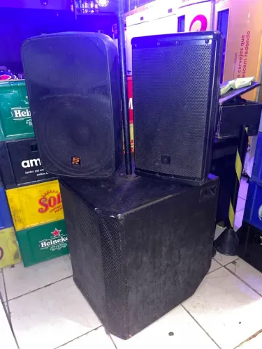 Caixas ativa e subwoofer