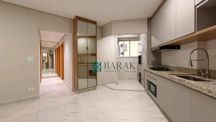 Apartamento com 3 dormitórios para alugar, 76 m² por R$ 4.550,00/mês - Zona 03 - Maringá/P
