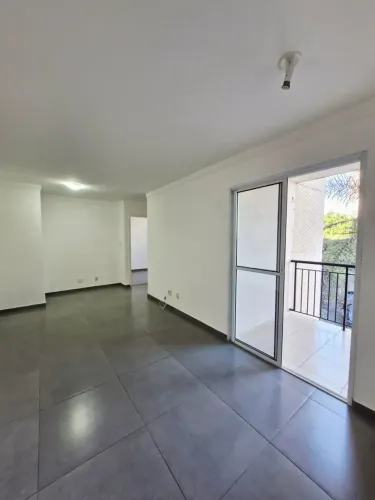 Imóvel para aluguel com 54 metros quadrados com 2 quartos em Jardim Monte Kemel - São Paul