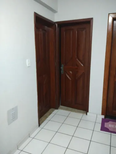 ALUGO APT NA PEDREIRA. ED SOLAR MAURITI