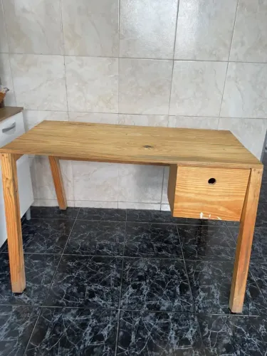 Mesa madeira
