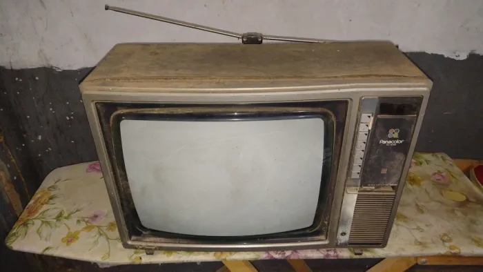 Tv National 14"