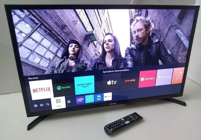 Smart TV Samsung 32 Polegadas"Modelo: Tizen /Processador Hyper Real