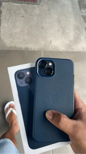 iPhone 13