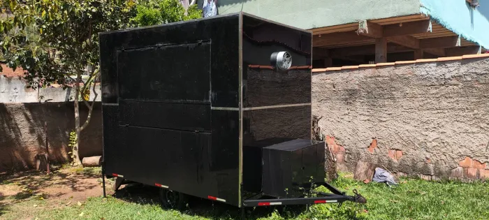 Vendo trailer - food truck